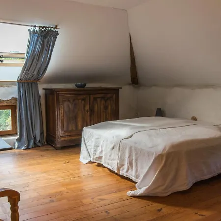 Quaint Holiday With Private Pool In Puy-l'evaªque 펜션 *