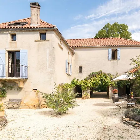 펜션 Quaint Holiday With Private Pool In Puy-l'evaªque