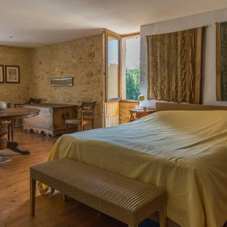 펜션 Quaint Holiday With Private Pool In Puy-l'evaªque